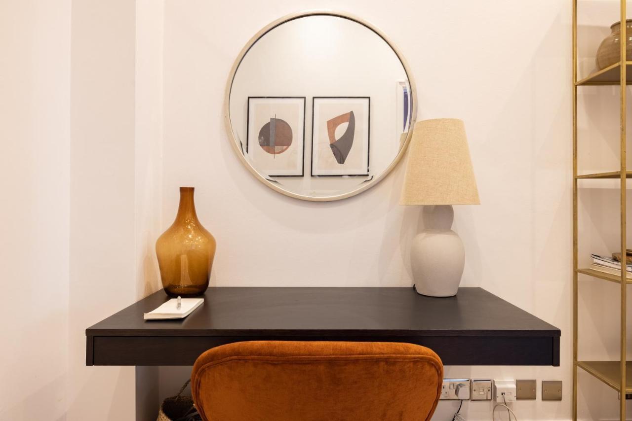 The Sussex Garden Retreat - Elegant 2Bdr Flat Apartment London Bagian luar foto